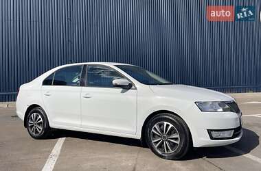 Хэтчбек Skoda Rapid 2017 в Киеве