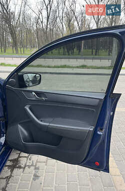 Лифтбек Skoda Rapid 2017 в 
