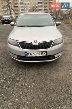 Хетчбек Skoda Rapid 2013 в 