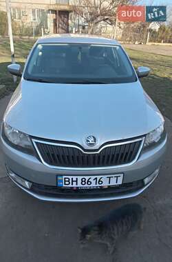 Хэтчбек Skoda Rapid 2013 в 