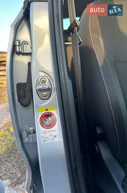Ліфтбек Skoda Rapid 2013 в 