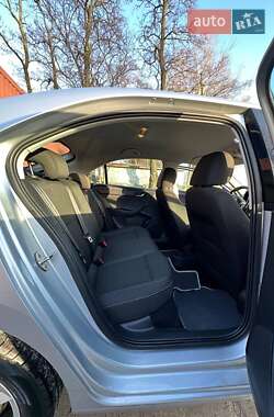 Ліфтбек Skoda Rapid 2013 в 