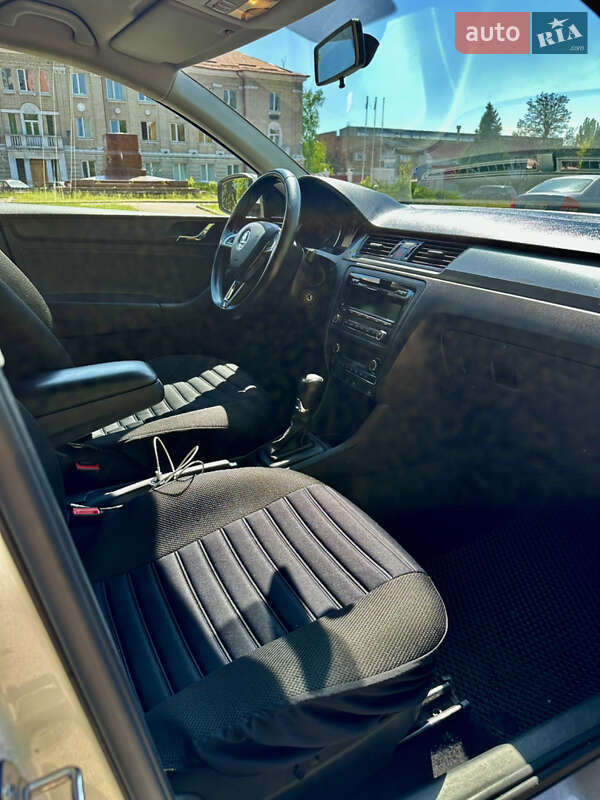 Ліфтбек Skoda Rapid 2015 в Києві