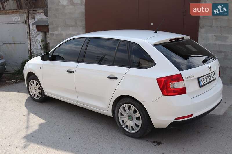 Хэтчбек Skoda Rapid 2015 в Днепре фото 7 Хэтчбек Skoda Rapid 2015 в Днепре