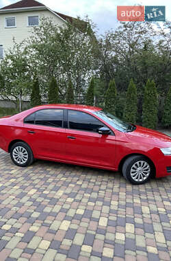 Лифтбек Skoda Rapid 2017 в 