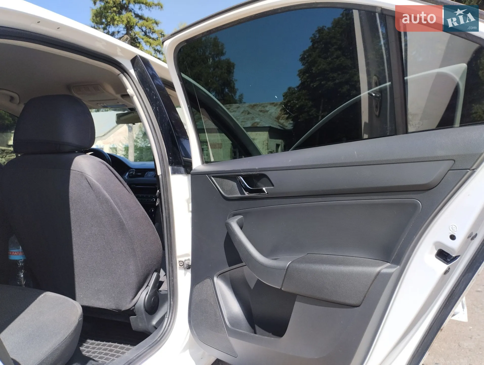 2015 Skoda Rapid - мініатюра 15