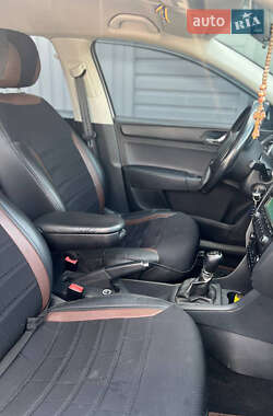 Ліфтбек Skoda Rapid 2014 в 