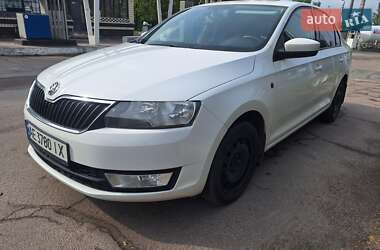 Лифтбек Skoda Rapid 2013 в Днепре
