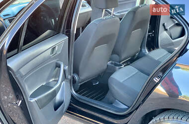 Ліфтбек Skoda Rapid 2013 в 