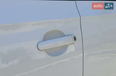 Лифтбек Skoda Rapid 2015 в 