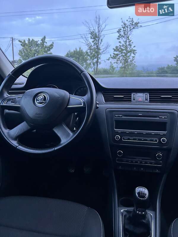 Хэтчбек Skoda Rapid 2013 в Черновцах фото 21 Хэтчбек Skoda Rapid 2013 в Черновцах