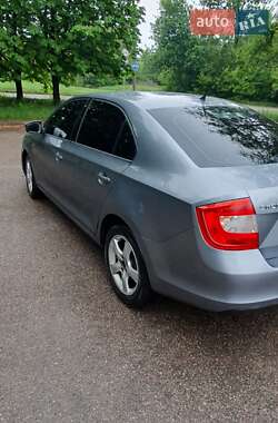 Ліфтбек Skoda Rapid 2013 в 