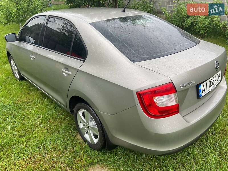 Лифтбек Skoda Rapid 2013 в Фастове