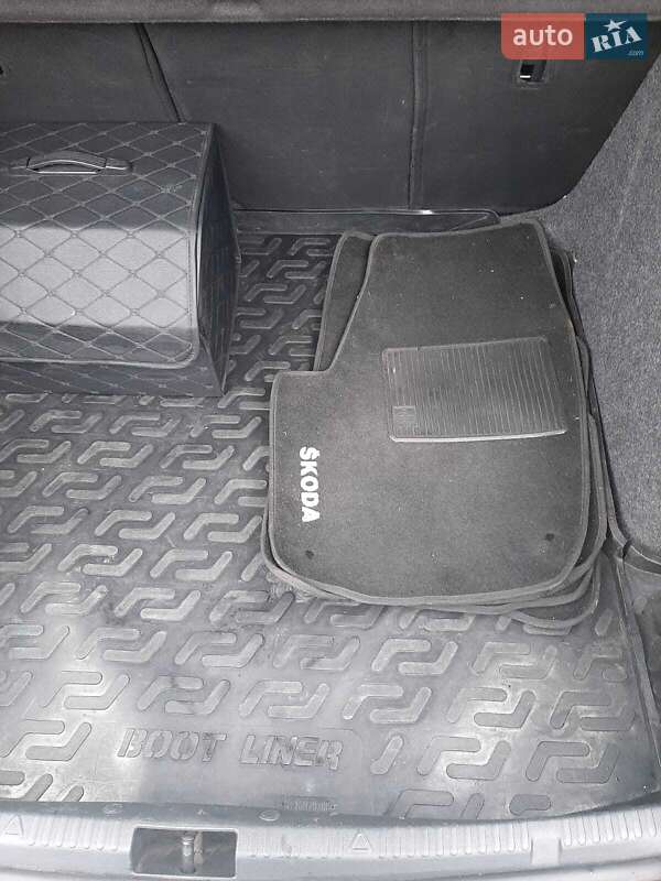 Лифтбек Skoda Rapid 2013 в Фастове