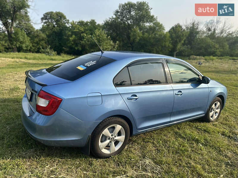 Ліфтбек Skoda Rapid 2013 в Кропивницькому