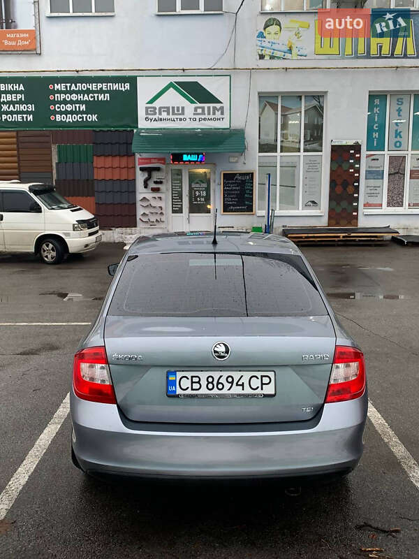 Лифтбек Skoda Rapid 2013 в Чернигове