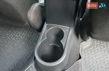 Лифтбек Skoda Rapid 2013 в 