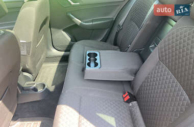 Хэтчбек Skoda Rapid 2015 в 