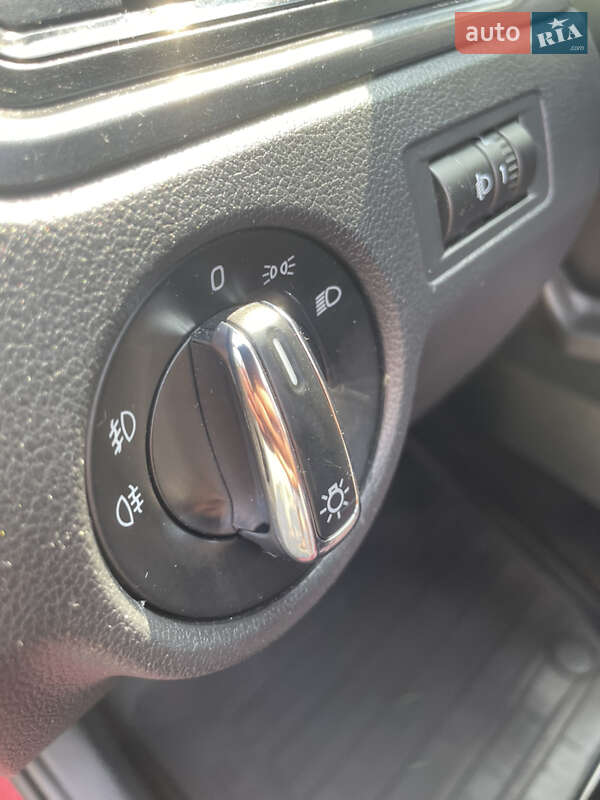 Ліфтбек Skoda Rapid 2013 в Житомирі