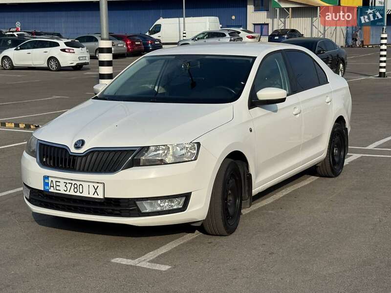 Skoda Rapid 2013