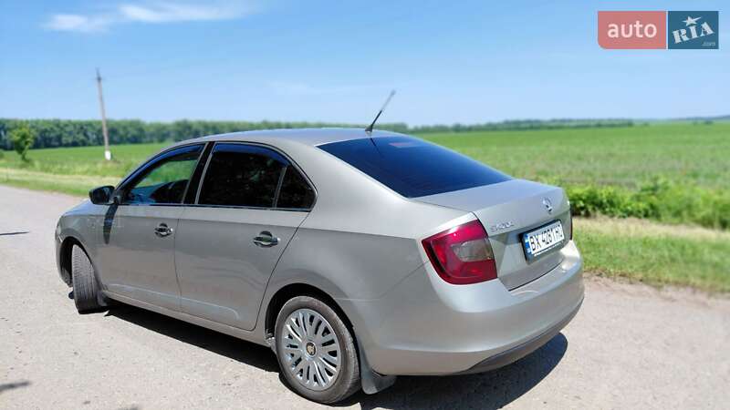 Лифтбек Skoda Rapid 2013 в Хмельницком