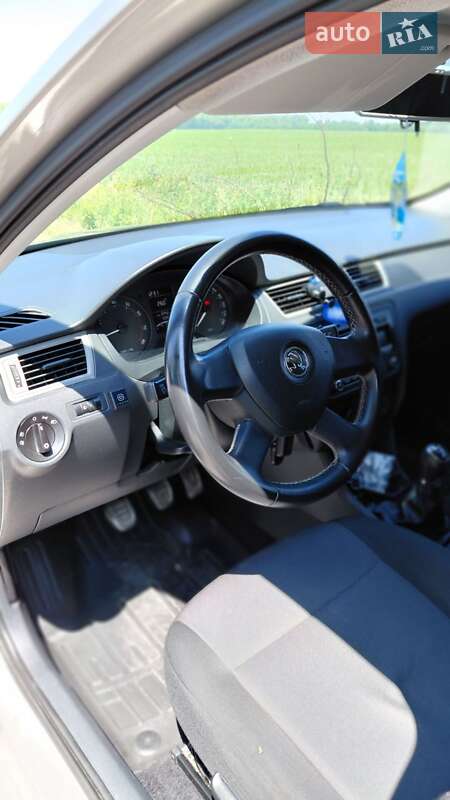 Лифтбек Skoda Rapid 2013 в Хмельницком