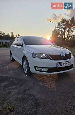 Лифтбек Skoda Rapid 2013 в Каменском