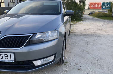Лифтбек Skoda Rapid 2013 в 