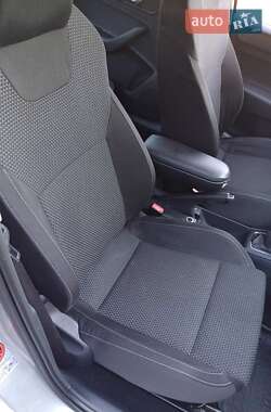 Лифтбек Skoda Rapid 2013 в 
