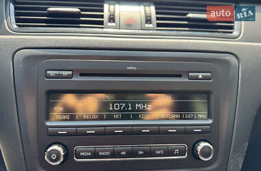 Лифтбек Skoda Rapid 2013 в 