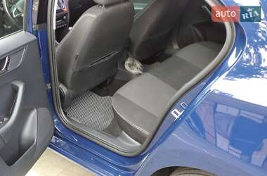 Лифтбек Skoda Rapid 2016 в 