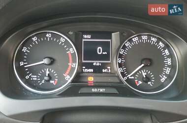 Лифтбек Skoda Rapid 2016 в 