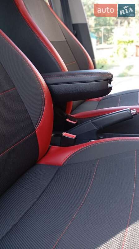 Лифтбек Skoda Rapid 2013 в Чигирине
