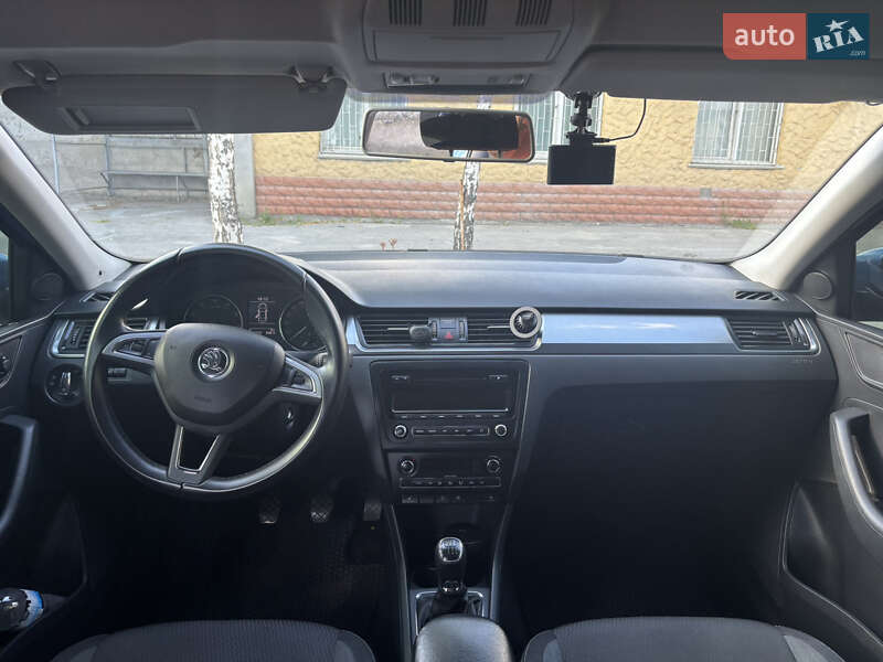 Лифтбек Skoda Rapid 2014 в Киеве