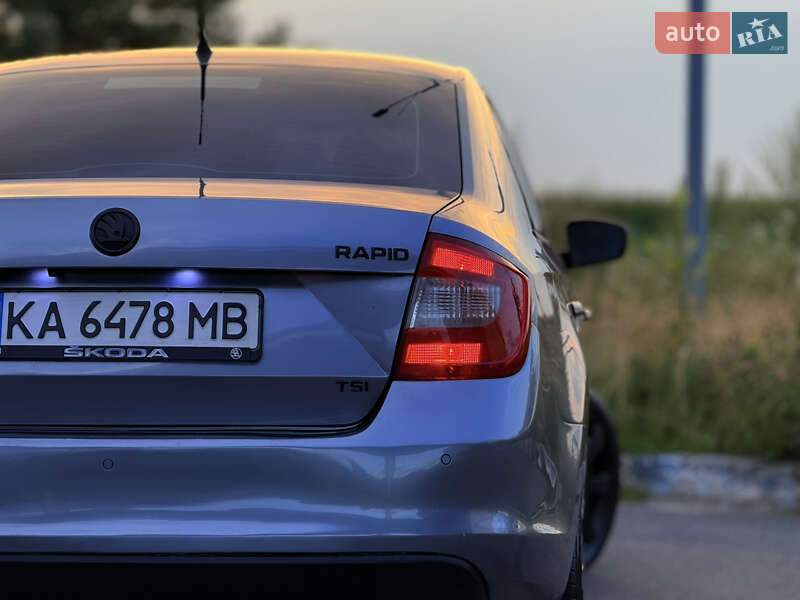 Лифтбек Skoda Rapid 2013 в Мене