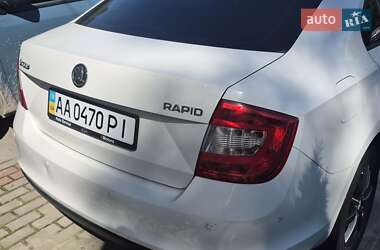 Лифтбек Skoda Rapid 2013 в 