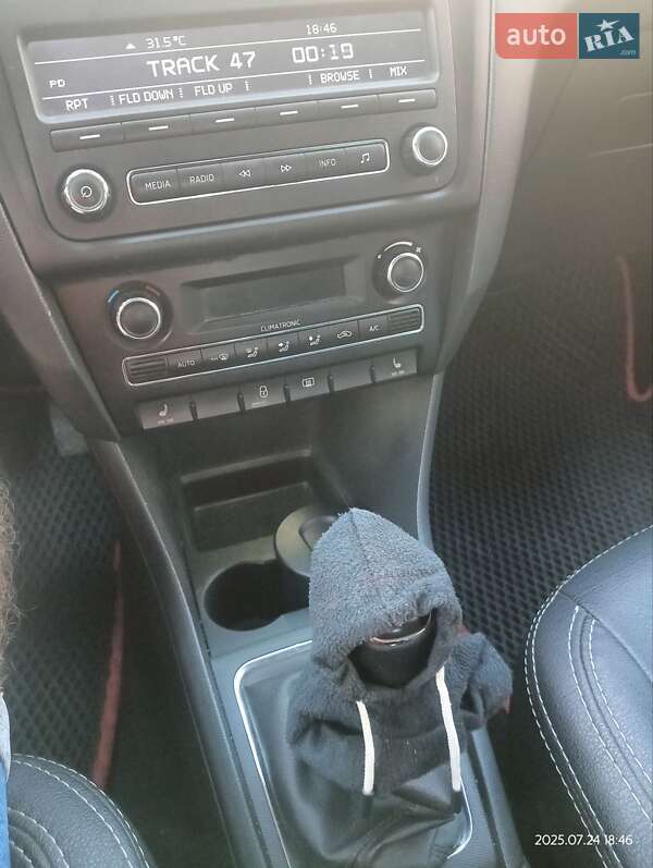 Лифтбек Skoda Rapid 2013 в Кривом Роге