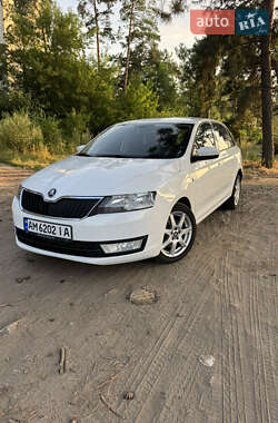 Хетчбек Skoda Rapid 2014 в Смілі