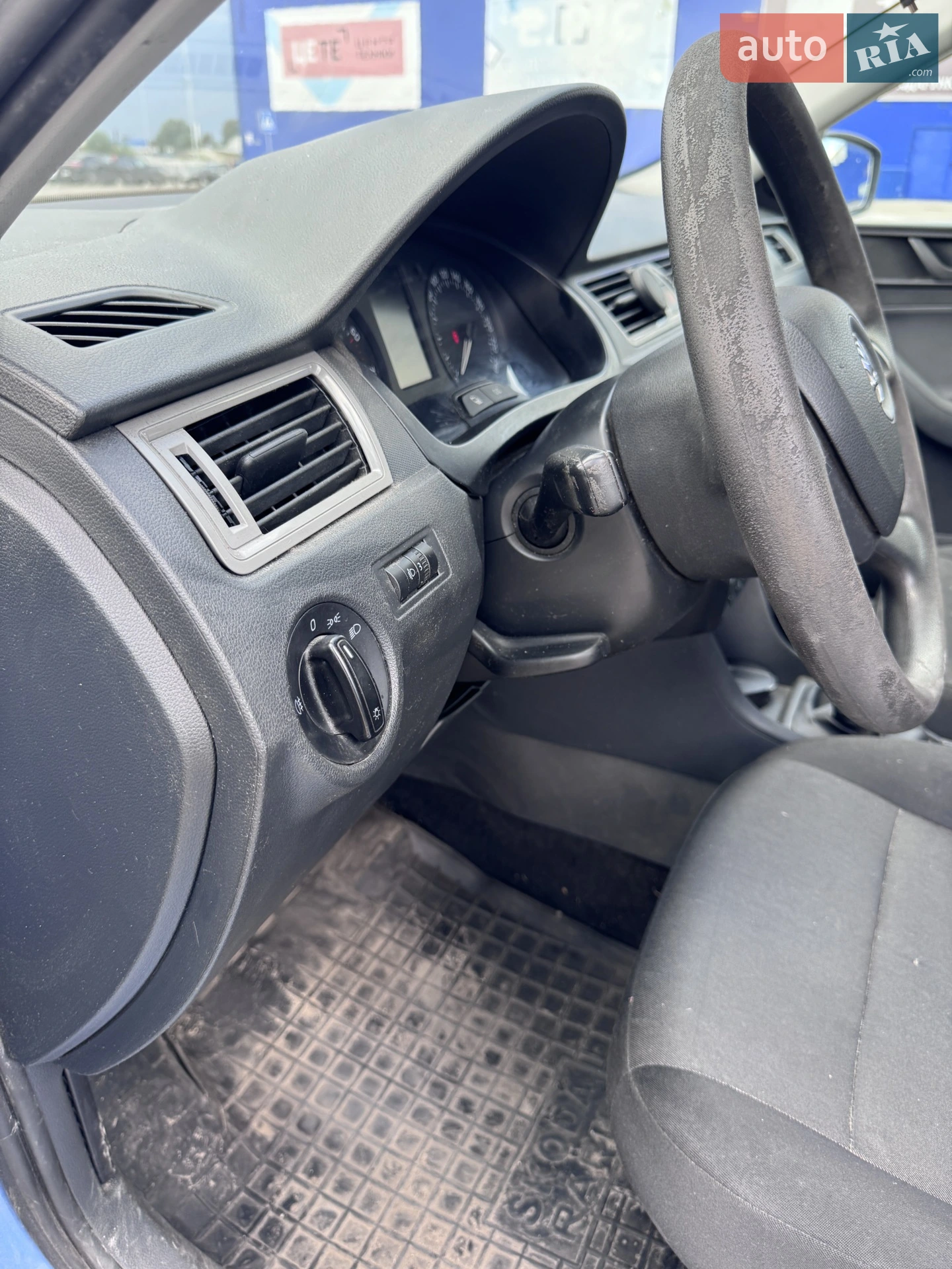 2013 Skoda Rapid - мініатюра 12