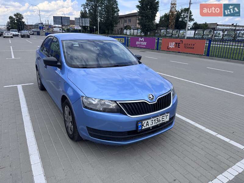 Лифтбек Skoda Rapid 2013 в Киеве фото 3 Лифтбек Skoda Rapid 2013 в Киеве