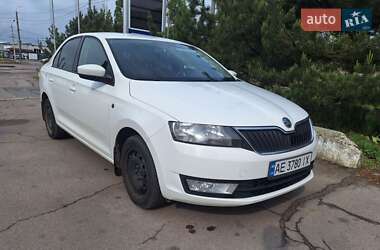 Лифтбек Skoda Rapid 2013 в Днепре