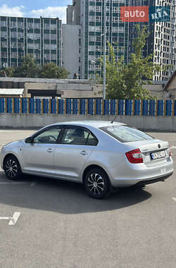 Лифтбек Skoda Rapid 2015 в 