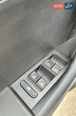 Лифтбек Skoda Rapid 2013 в 