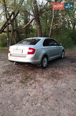Хэтчбек Skoda Rapid 2013 в 