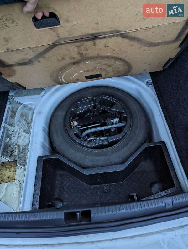 Лифтбек Skoda Rapid 2013 в Тячеве