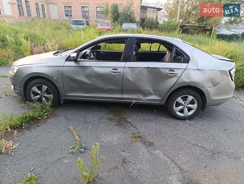 Хетчбек Skoda Rapid 2013 в Харкові фото 4 Хетчбек Skoda Rapid 2013 в Харкові