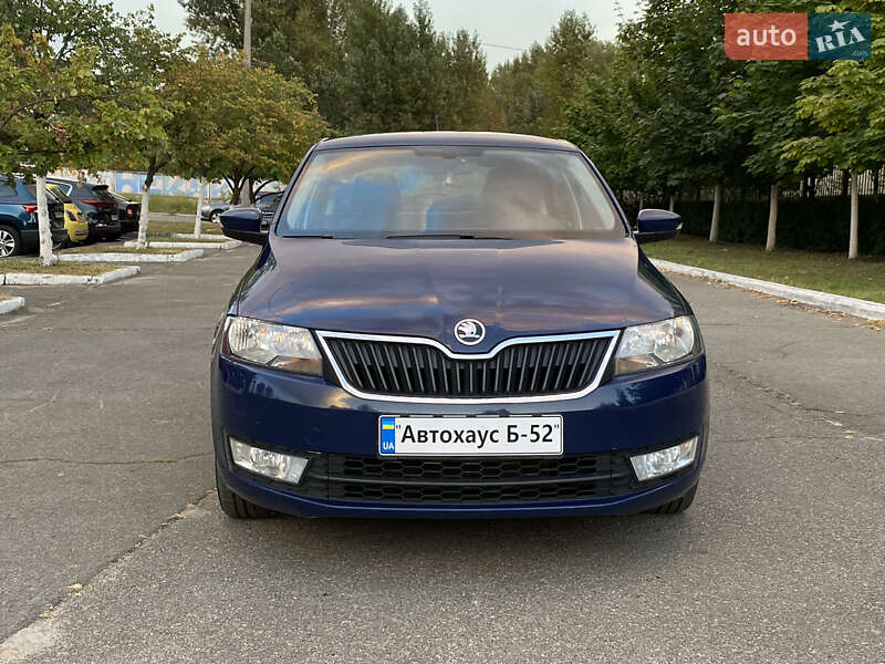 Лифтбек Skoda Rapid 2016 в Киеве
