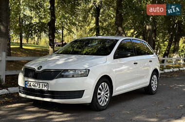 Хэтчбек Skoda Rapid 2015 в Киеве