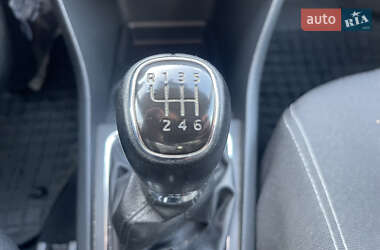 Лифтбек Skoda Rapid 2015 в 
