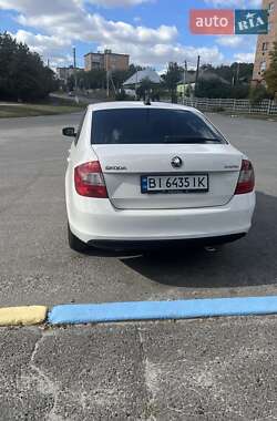 Лифтбек Skoda Rapid 2012 в Новых Санжарах